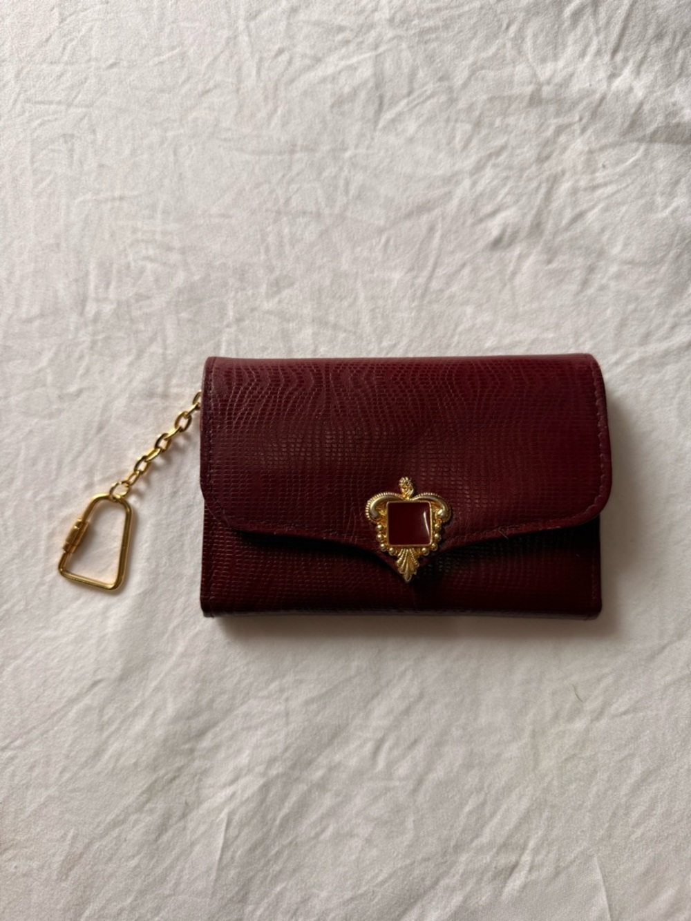 Vintage Burgundy Leather Keychain Wallet with Gold Accent